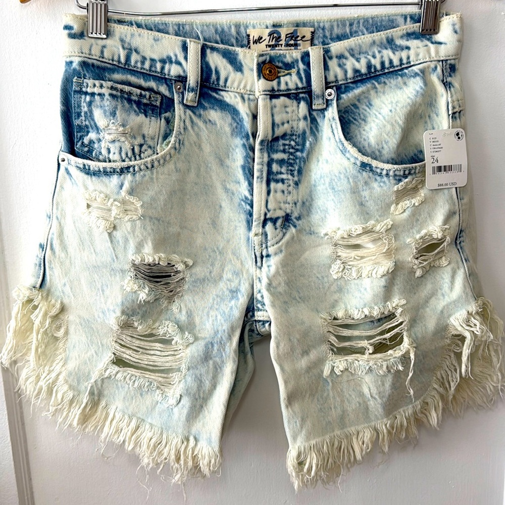 We The Free (Free People) Distressed Denim Shorts – Size 24 – NWT
